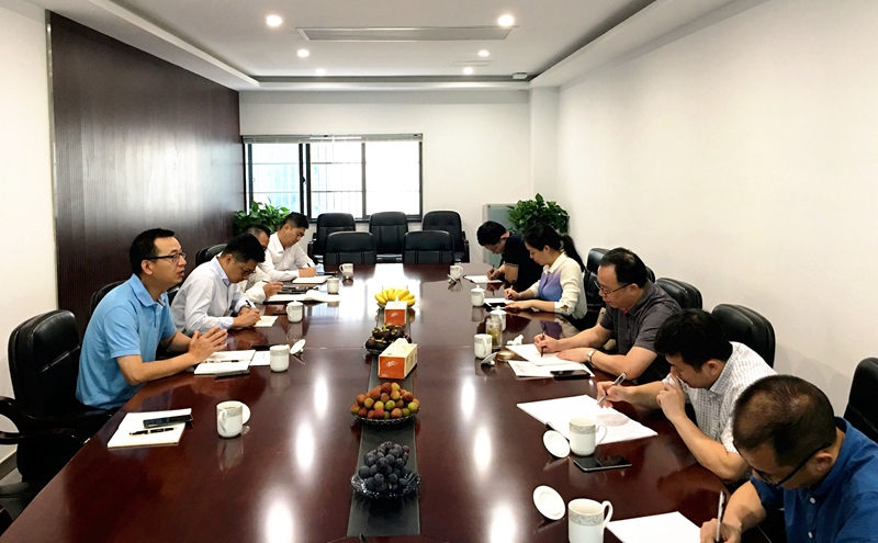 省興合集團(tuán)總裁施建強調(diào)研金誠汽車公司