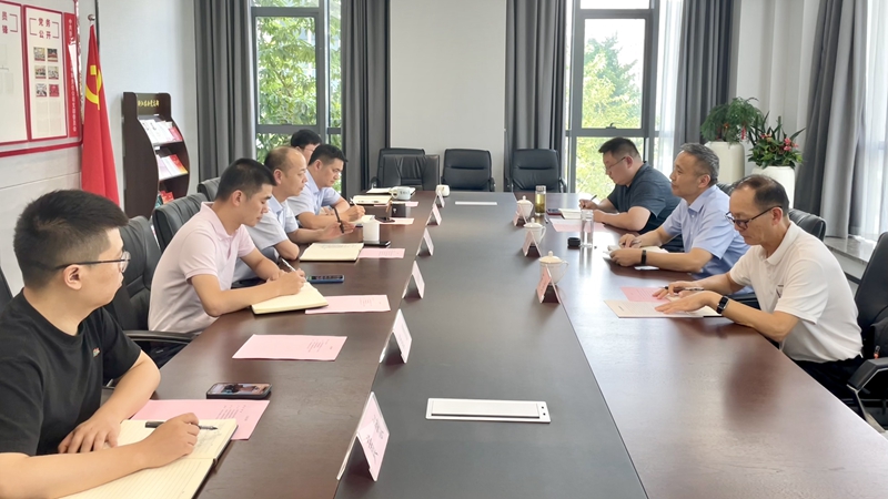 阜陽市供銷社理事會主任、黨組書記劉軍到訪浙江農(nóng)合