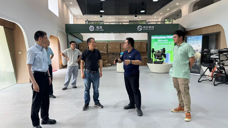 興合集團(tuán)副總裁夏曉峰赴浙農(nóng)下屬成員企業(yè)調(diào)研